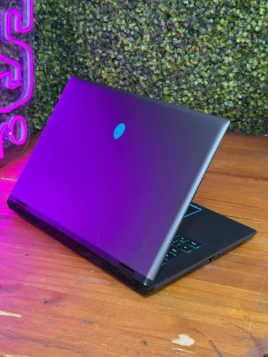 Alienware M16 Ultra 9 - 4070