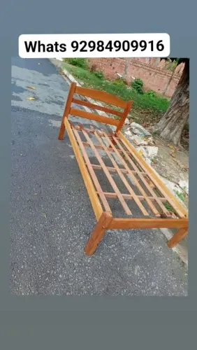 CAMA MADEIRA MACIÇA 300$ 