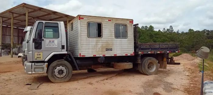 CAMINHÃO FORD CARGO 1317 E 2010