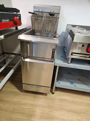 fritadeira industrial a gás de zona fria prime - nova