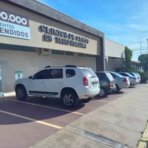 Prédio comercial no Centro em Adamantina-SP
