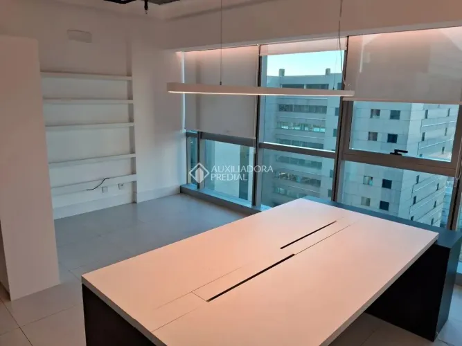 Sala comercial para venda no Trend City Offices Av. Ipiranga junto ao polo jurídico