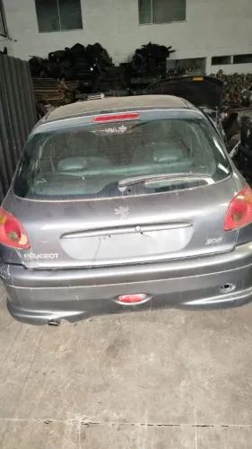 Tampão traseira Peugeot 206 completo <br>Completa 500$
