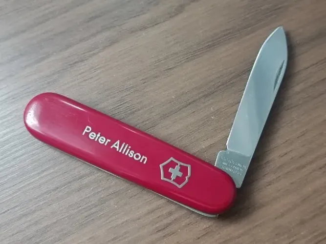 VT6335 - Victorinox Solo 84mm Customizado
