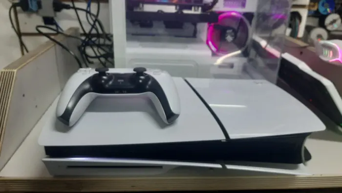 PS5 SLIM DIGITAL, ACEITO SERIES S OU PS4 SLIM + VOLTA. LOJA ABERTA AOS DOMINGOS.