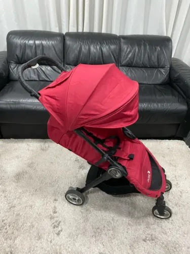 Carrinho baby jogger city tour compacto
