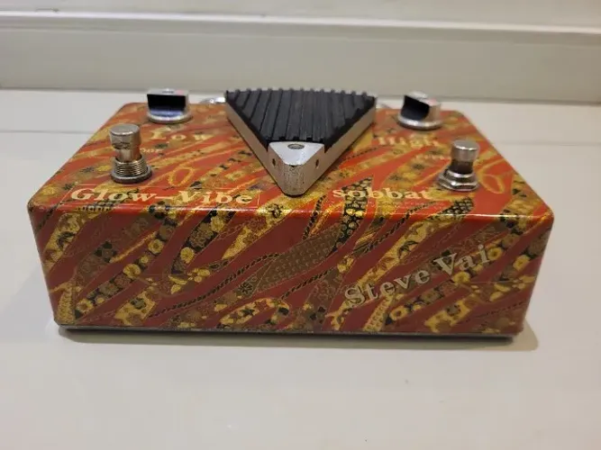 Pedal de Guitarra Sobbat GV-1 - FEITO EXCLUSIVAMENTE PRO STEVE VAI