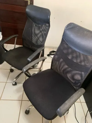 Cadeiras de Escritório com Rodinhas