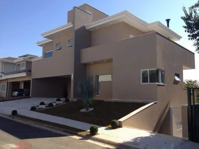 Casa em Condomínio em Valinhos-sp