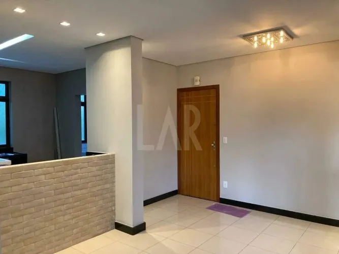 Apartamento de 3 quartos no Bairro Dona Clara