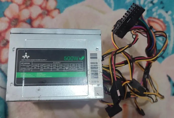 Fonte de Alimentação para PC 500W básica