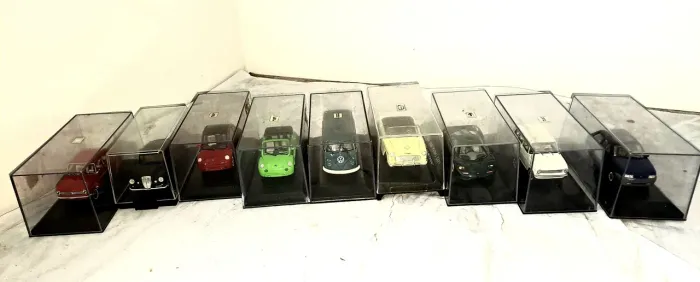 Lote com 9 automodelos 1/43
