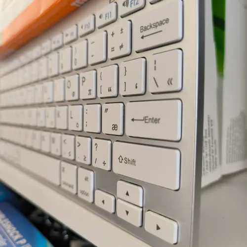 Teclado sem fio bluetooth