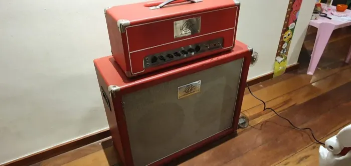 Amplificador Acedo 302 - 50Watts Valvulado com caixa 2x12 - Fala muito!!!!