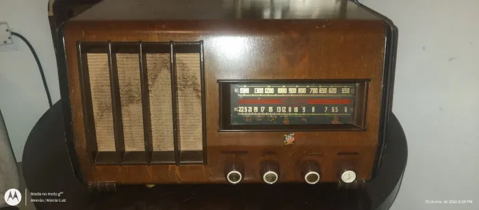Rádio Cruzeiro Três faixas Valvulado 