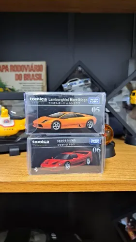 Tomica Lamborghini Murciélago + Tomica Ferrari F50