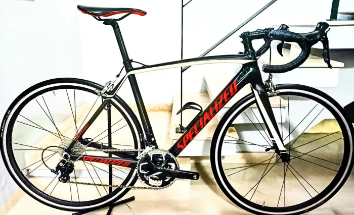 SPECIALIZED 54 TARMAC, 105 11v (cartão 18x). Trocas 11k