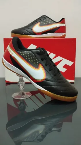 Chuteira Futsal