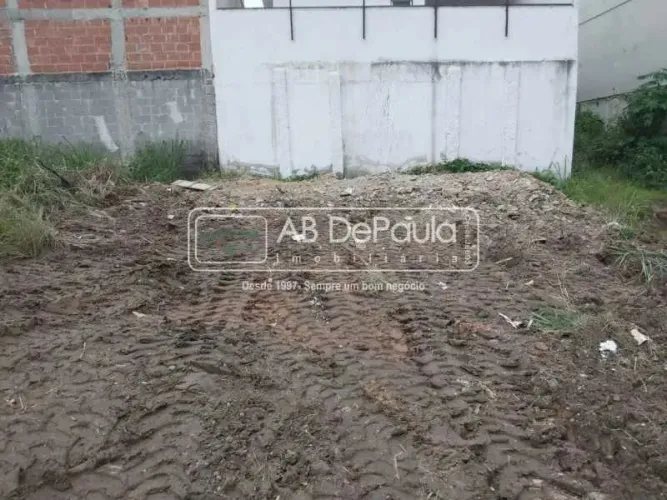 Sulacap - Excelente Terreno Plano à Venda 225m² - Condomínio Fechado Rochedo