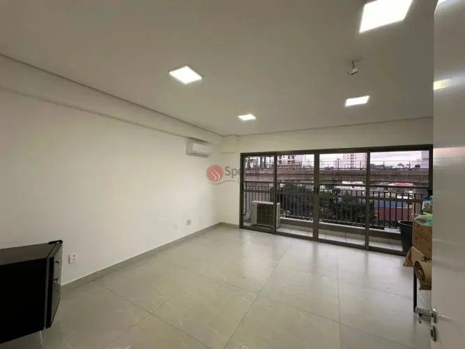 Sala comecial no Parque São Lucas para compra ao lado da Estação Oratório.