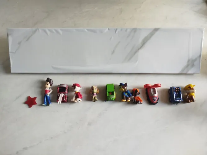 Miniaturas patrulha canina com prateleira