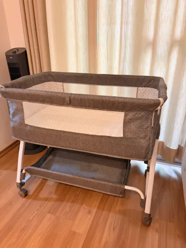 Mini Berço com trocador
