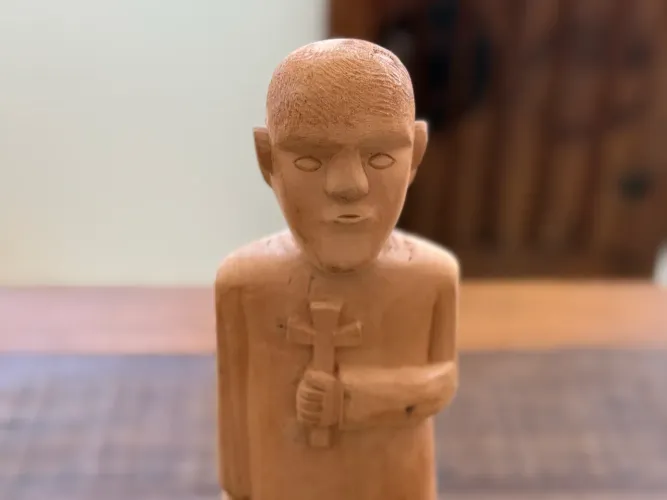 Arte popular escultura em madeira. Vale do Catimbau. Legado Zé Bezerra.
