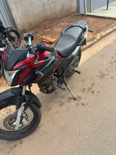 Vendo XRE 190 ano 2020 valor $ 15.000