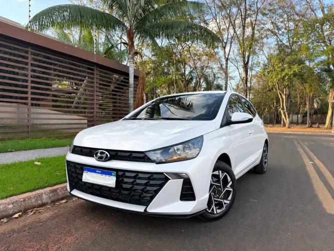 Hyundai HB20 Comfort Plus 1.0 Flex 12V Mec. 2024