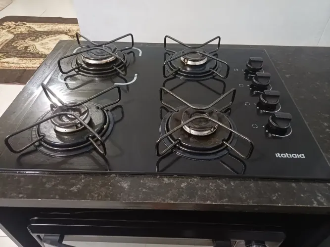 Cooktop 4 bocas Itatiaia + balcão