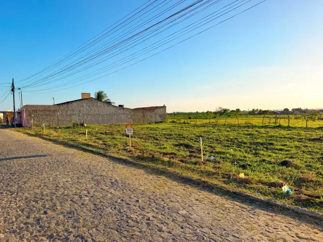 LOTE EM BOQUIM 10x25m NO CENTRO COM EXCELENTE LOCALIZAÇÃO