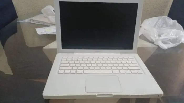 Macbook A1181
