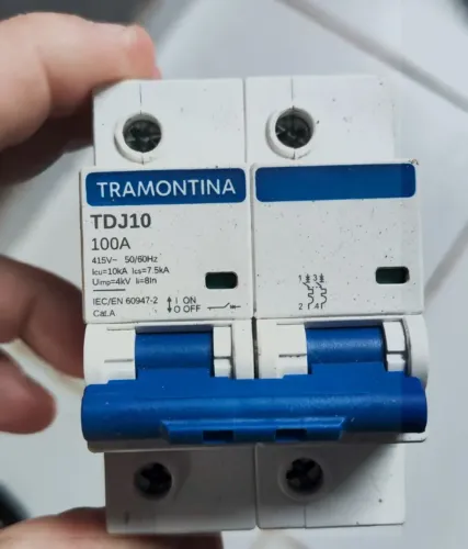 Disjuntor de 100A