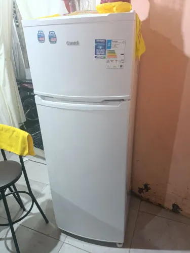 Vendo geladeira