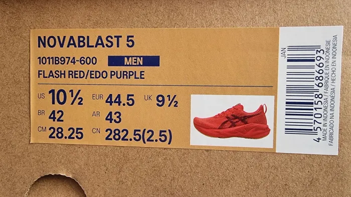 Asics Novablast 5, na cor vermelha tam.42 ORIGINAL