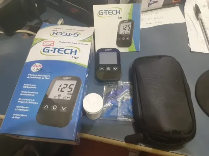 aparelho medidor  de Glicose G-Tech