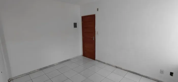 MATA ESCURA 2/4