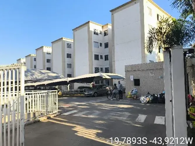 Oportunidade Única em SANTA LUZIA - MG | Tipo: Apartamento | Negociação: Leilão | Situação