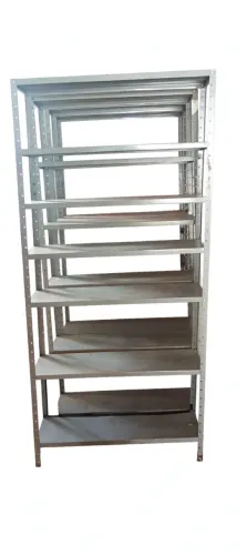 Estante de aço