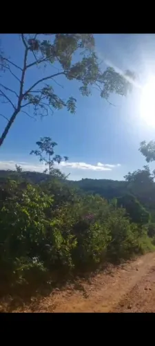 Vendo chácaras em Jaboticatubas , no bairro "Jardim das Oliveiras". 