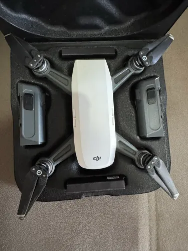 Drone DJI Spark Fly More Combo - R$ 1.800 (Completo na Caixa)