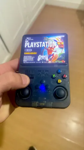 Console Portátil R36S + 15 mil jogos c/garantia estendida até julho/28)
