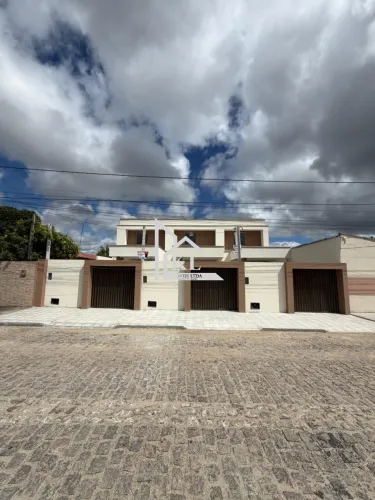 Imperdível - Duplex Novo - 3/4 (sendo um suite master e 2 semi-suítes) em Emaús