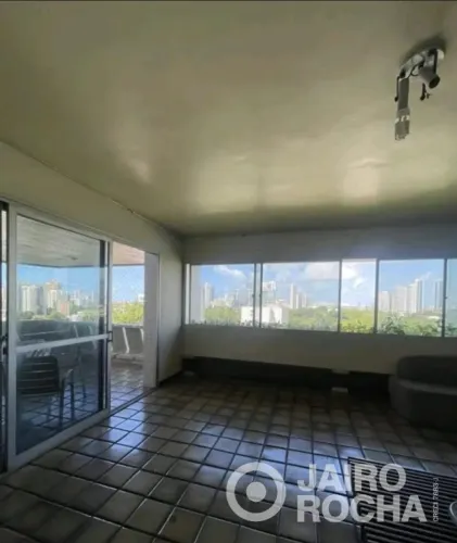 Apartamento à Venda em Derby