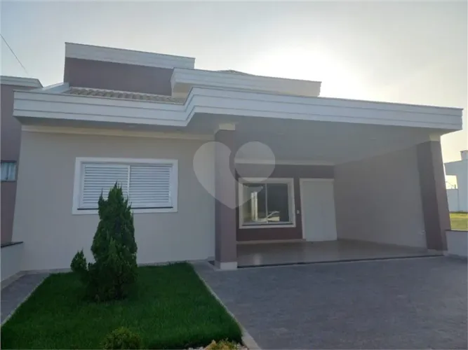 Casa à venda com 3 quartos, sendo 1 suíte, no condomínio Campos do Conde I e Ii, Sorocaba 