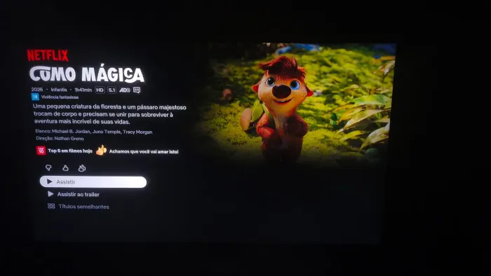 Vendo TV Samsung 4k qled ultra fina 50 polegadas controle que carrega via energia solar