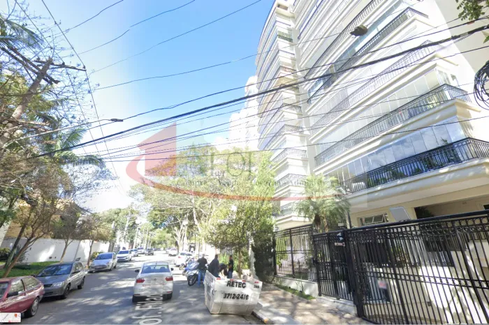 Cobertura Duplex situada situada em um dos endereços mais desejados de São Paulo, a Vila N