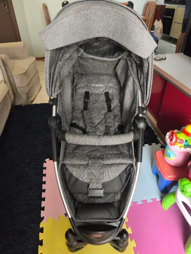 Carrinho de Bebê Kiddo.
