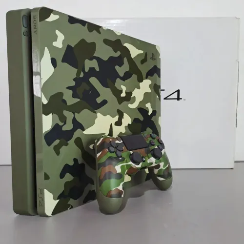 PS4 Slim edição limitada COD WWII + 1 controle - 100% Revisado