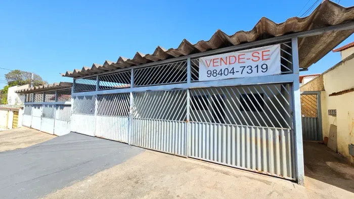 Aluguel casa geminada 2 quartos Setor Progresso (com 2 garagens)